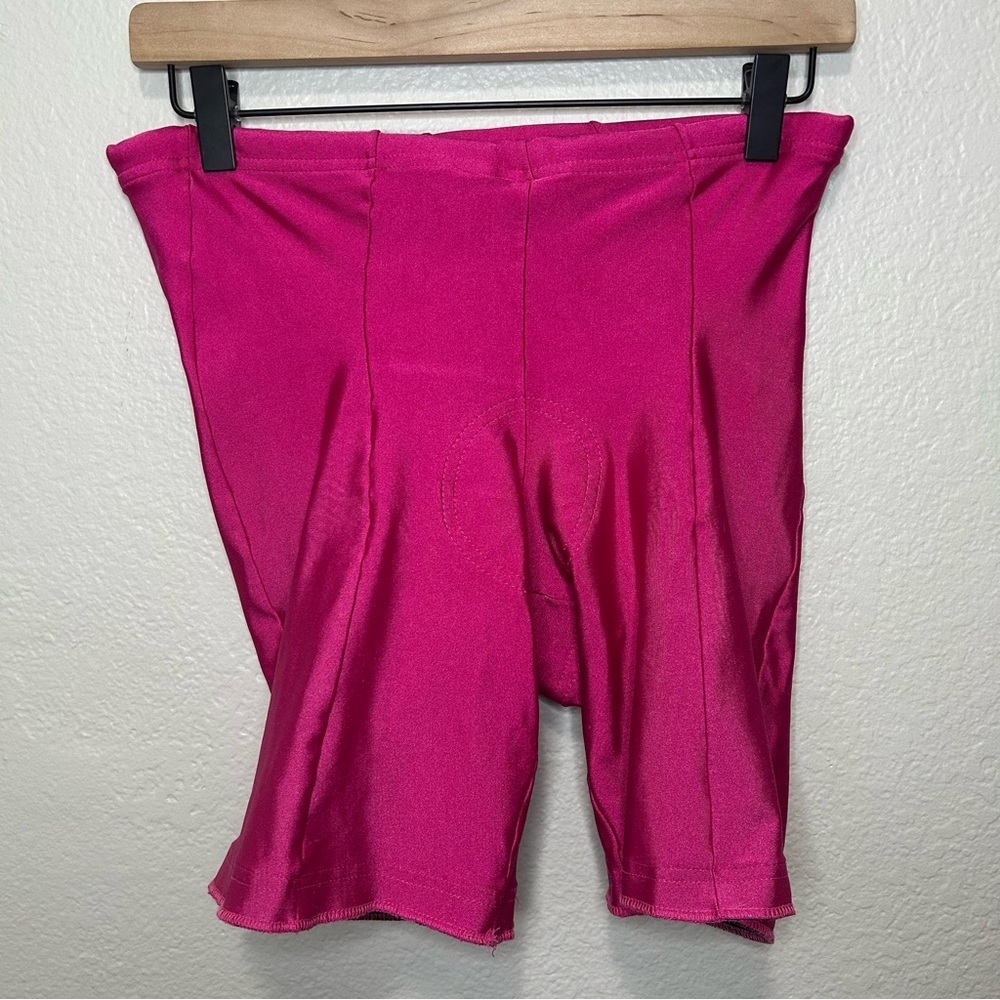 Nike Hot Pink Padded Bike Shorts Size Medium Athletic Y2K Barbiecore Activewear
